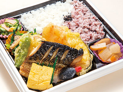 鯖の塩焼き弁当